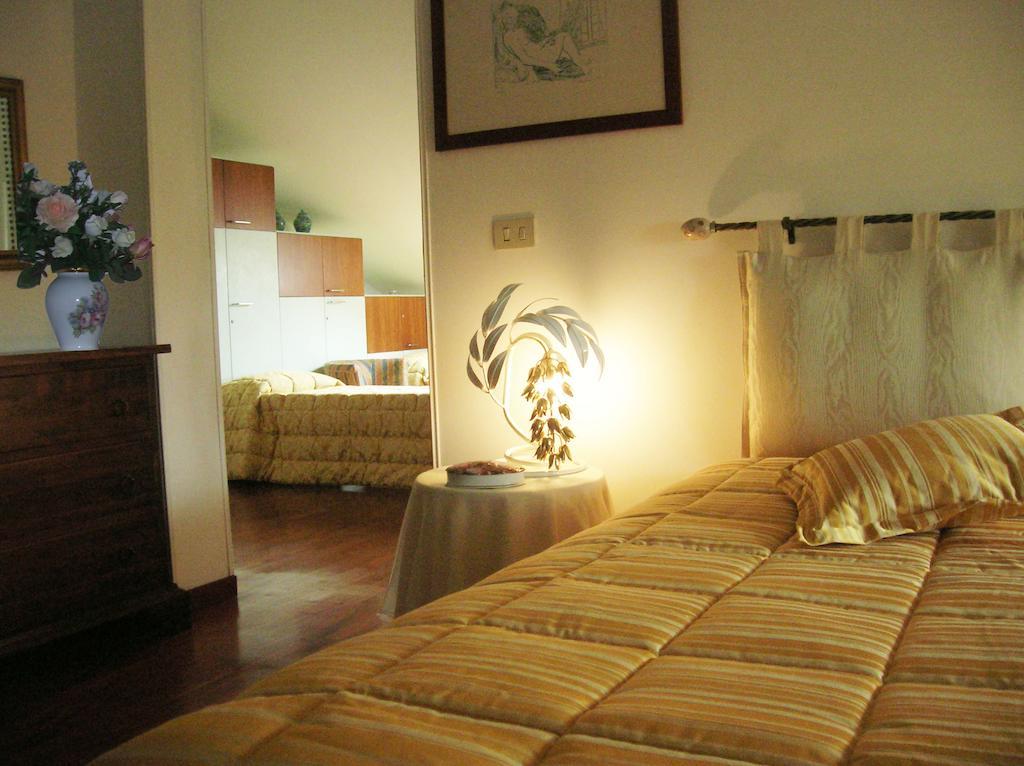 B&B Anna Moncalieri Pokój zdjęcie